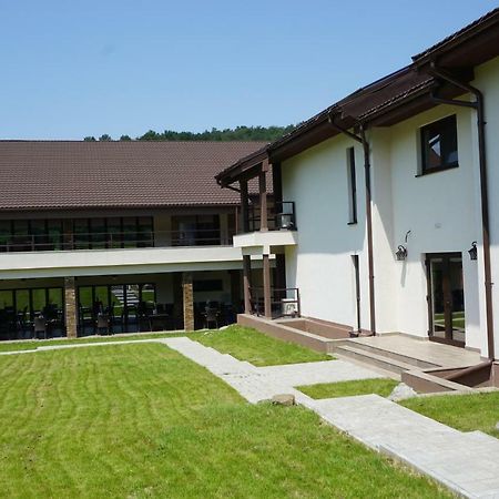Pensiunea Patru Anotimpuri Sasca Romana Exterior foto